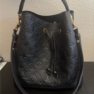 Louis Vuitton Empreinte NeoNoe MM Black Leather Handbag